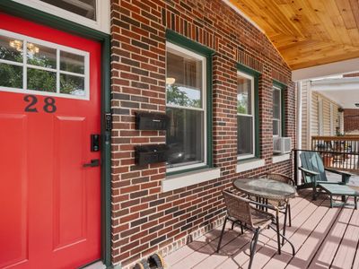 28 Willowdale Ave Floor 1, Montclair, NJ, 07042
