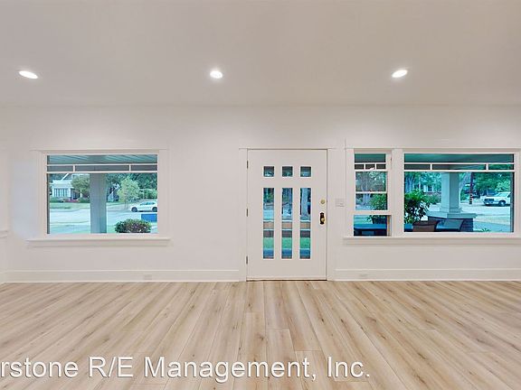 3rd image of 538 N Madison Ave