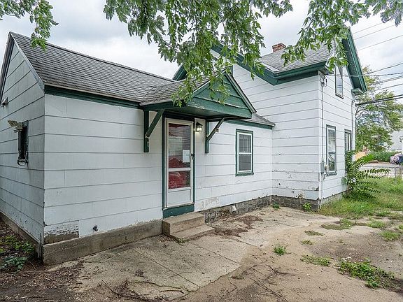 5th image of 119 Pine Street
