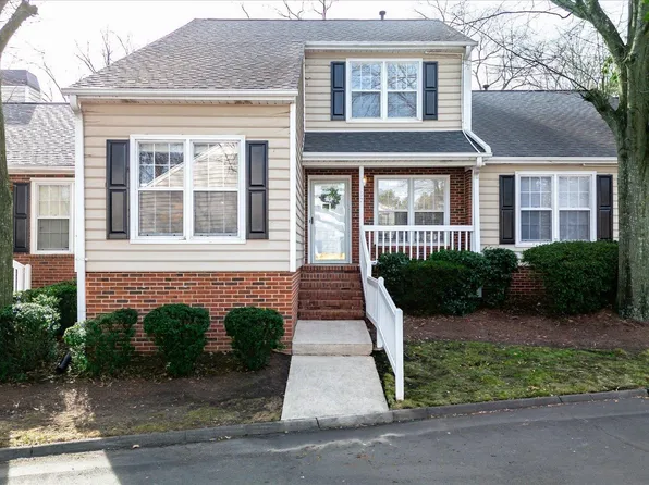 40 Wood Pointe Dr Unit 17, Greenville, SC 29615