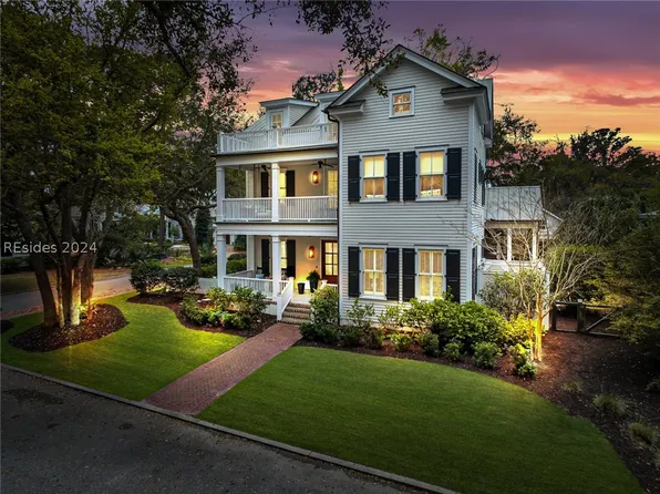 8 Bells Park S, Bluffton, SC 29910