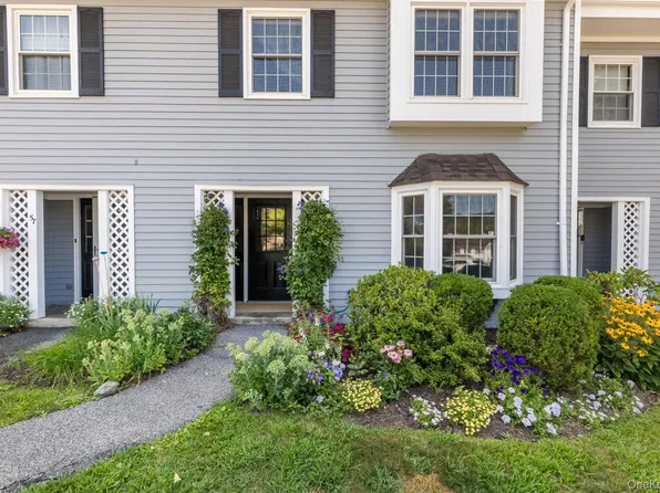 58 Winterberry Circle, Cross River, NY 10518