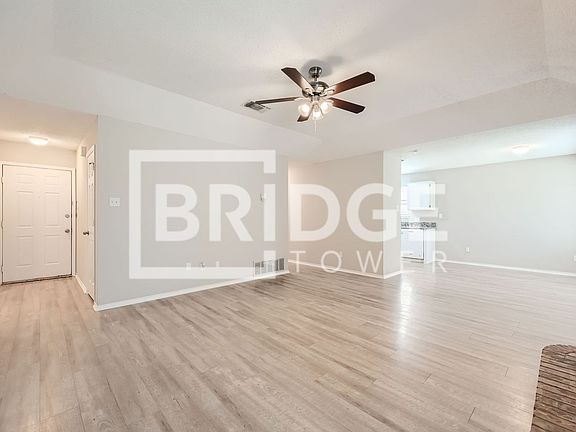 4th image of 4710 Audubon Dr