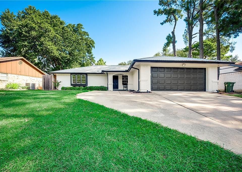 1st image of 4035 Glenbrook Dr