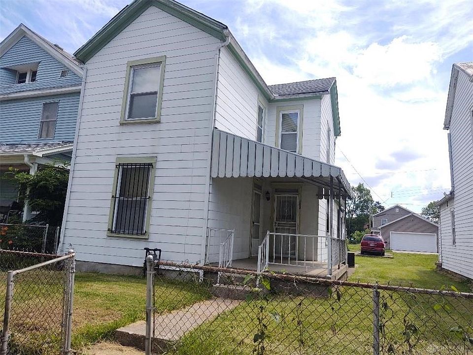 2nd image of 152 N Marion St