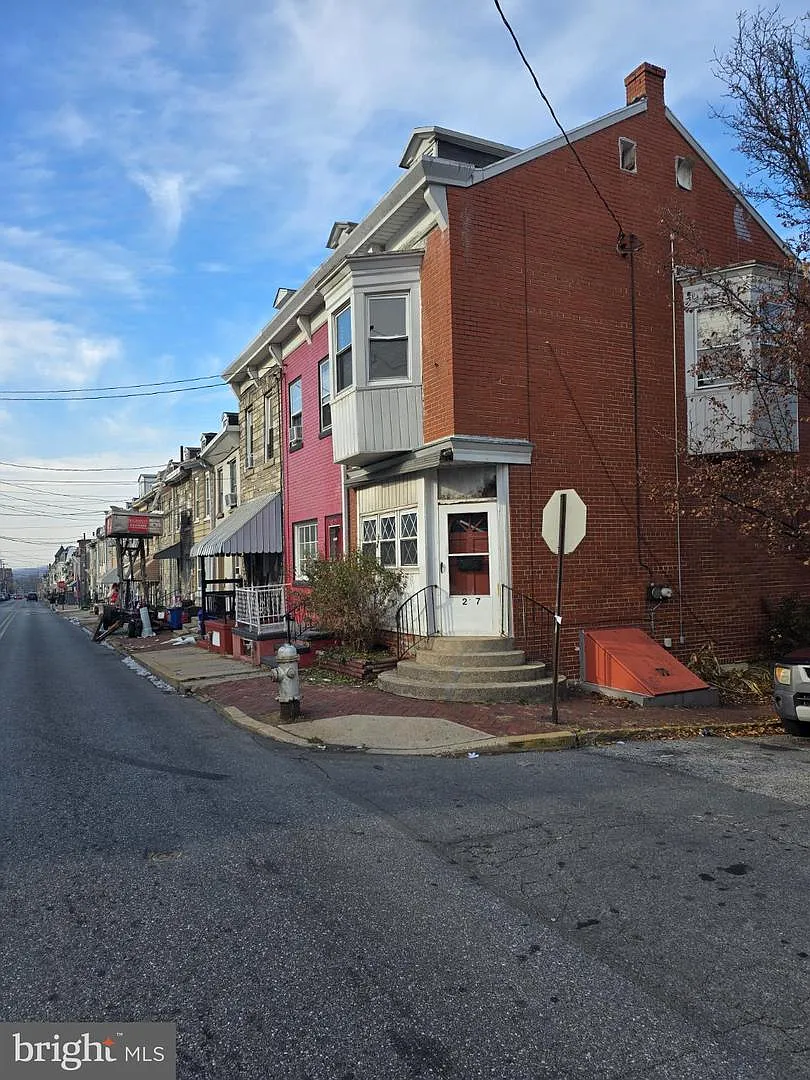 1237 Cotton St photo 1