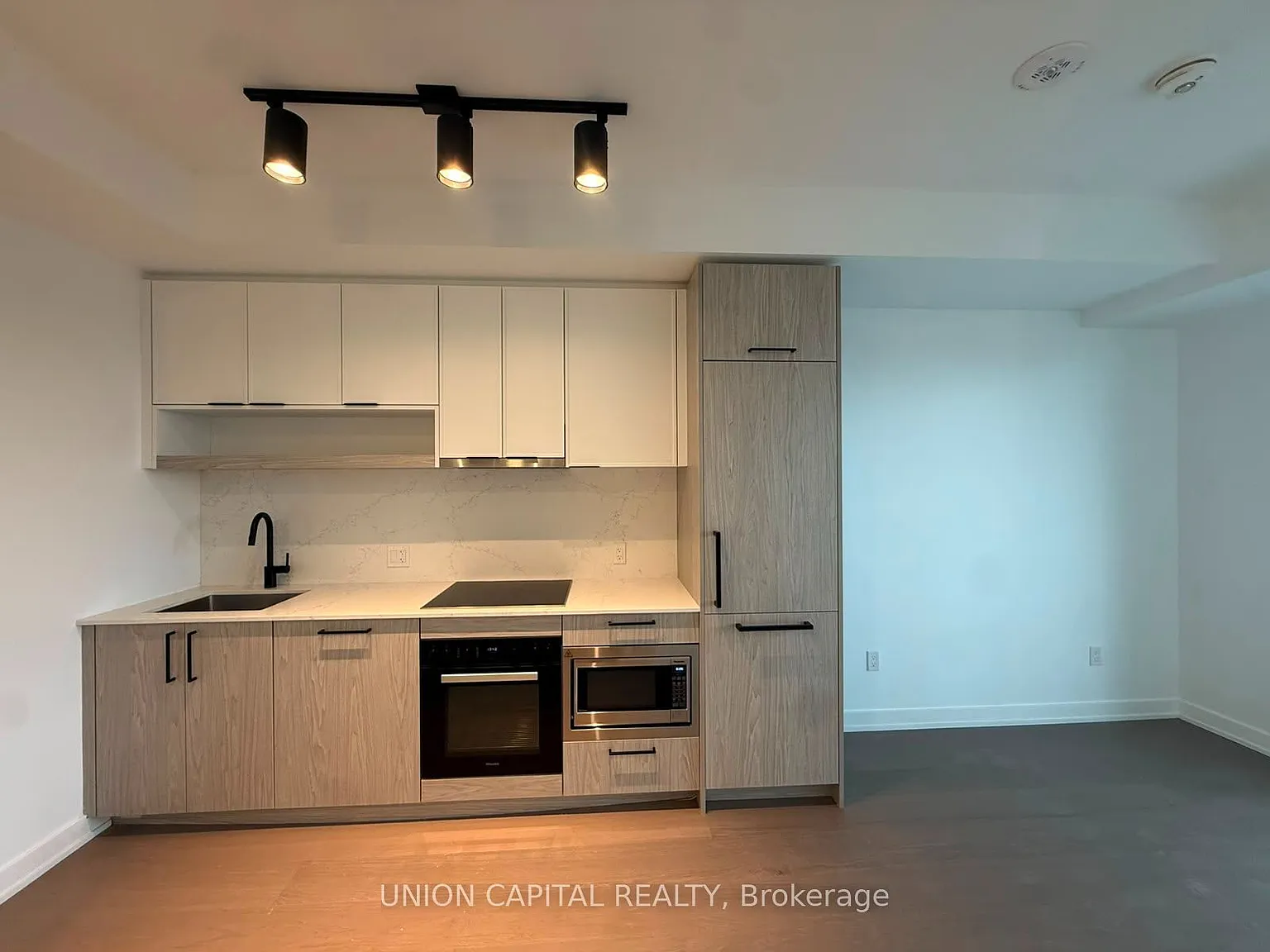 1 bed, $2,185 — Photo 3
