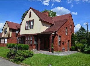 4A Manor Pl, Charleston, WV 25311