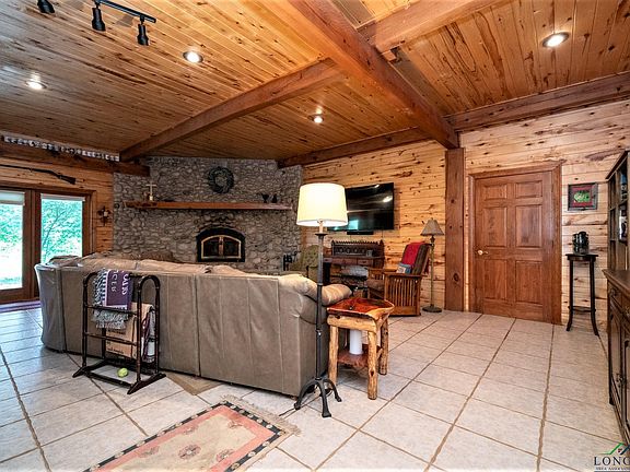 3rd image of 6250 Private Road 2341