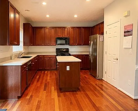 3479 Northfield Way NW — Photo 5