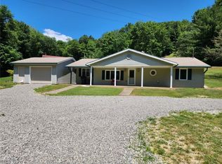 1974 Cassingham Hollow Dr, Coshocton, OH