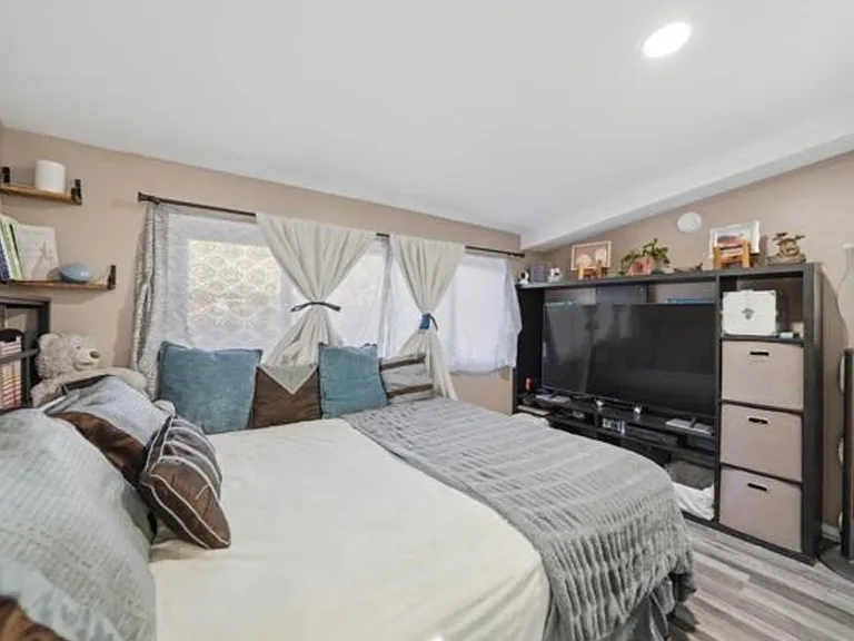 579 Le May Ave #579 — Photo 2