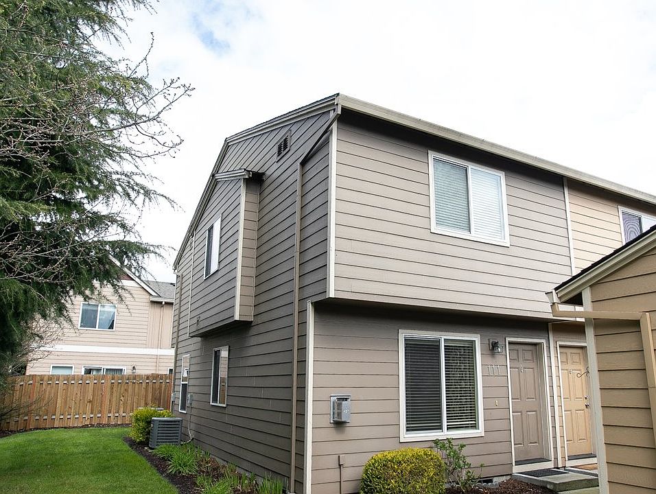 1st image of 4000 NE 109th Ave Unit 111
