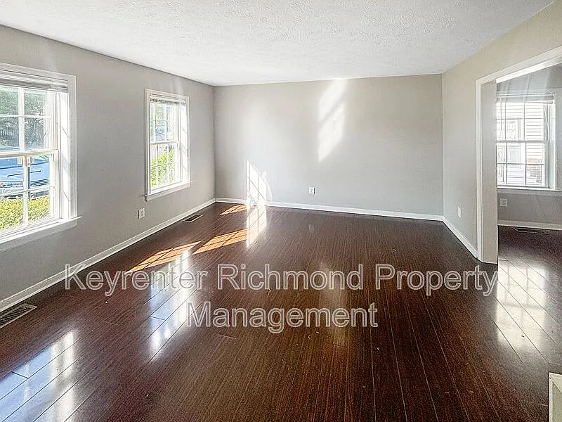 Charles Glen — Photo 3