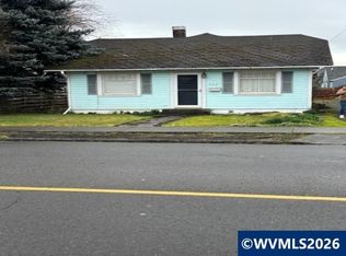 969 SE Miller Ave, Dallas, OR 97338