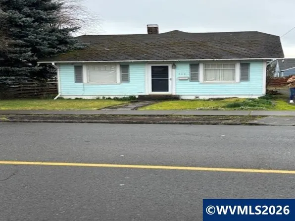 969 SE Miller Ave, Dallas, OR 97338