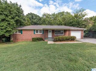 906 Jordan Ln NW, Huntsville, AL 35816