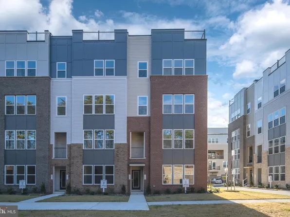 2534 Neabsco Common Pl, Woodbridge, VA 22191