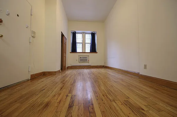 Rented by Guidance Realty Corp. | media 8