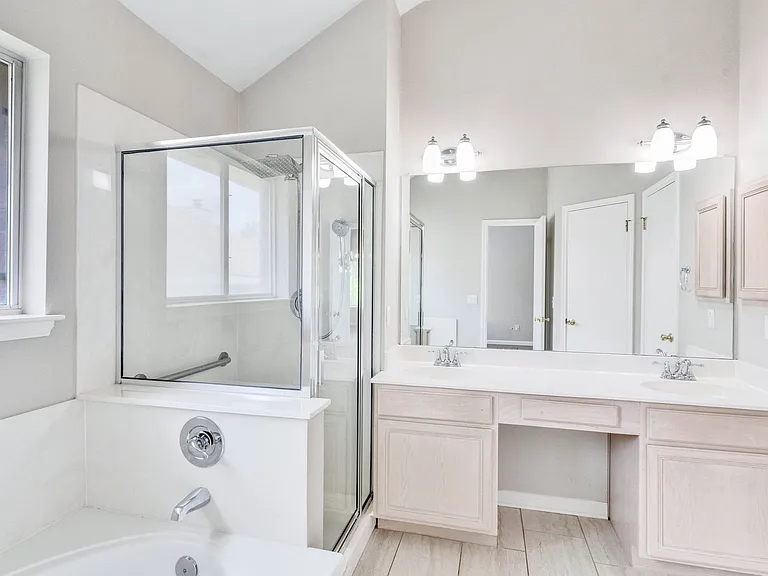 6412 Convict Hill Rd — Photo 42
