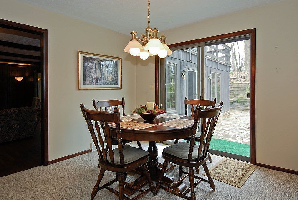 2nd image of 795 Coy Ln