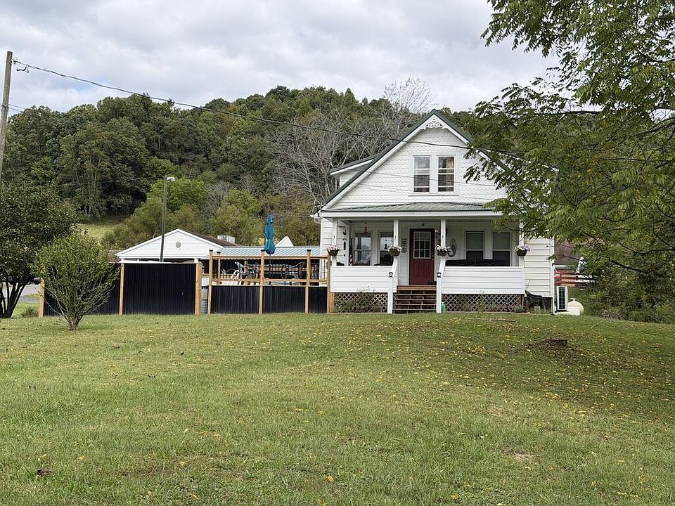 1st image of 90 Tyree St