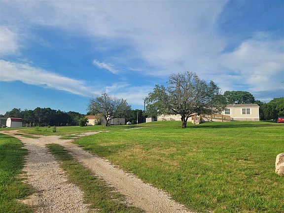 2nd image of 4070 County Road 201