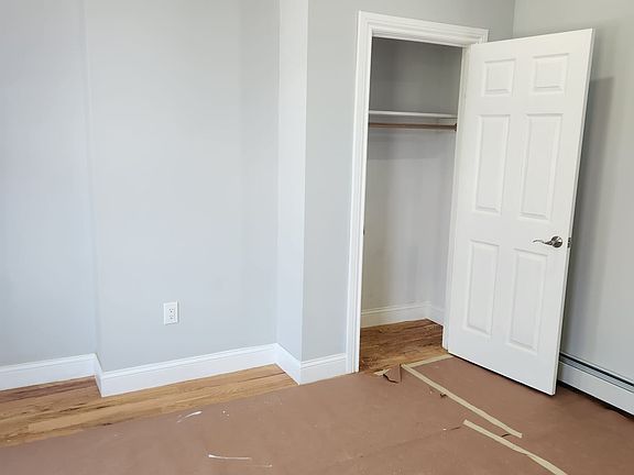 4th image of 746 E 217th St Floor 2