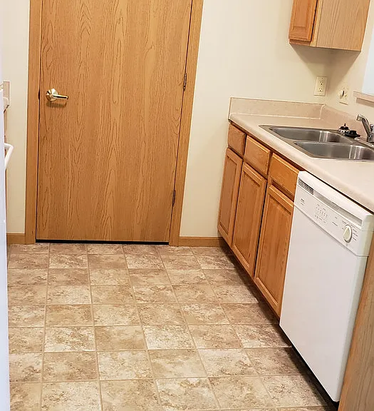 Prairie Crest Apartments — Photo 31
