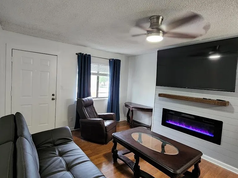 403 Hayden Rd #148 — Photo 2