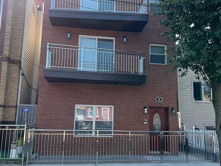 32 Giles Ave #1 — Photo 31