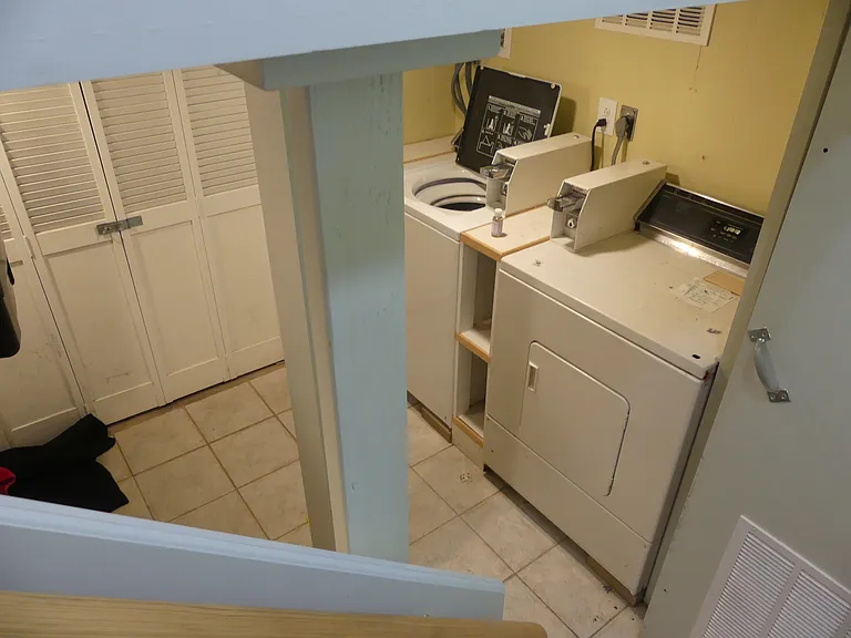 50 N Chestnut St — Photo 4