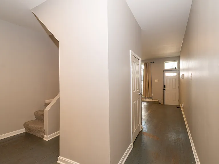 2639 Boone St — Photo 3