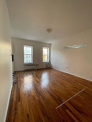 2nd image of 499 Midwood St APT 2