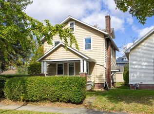 84 Winbourne Rd, Rochester, NY 14611