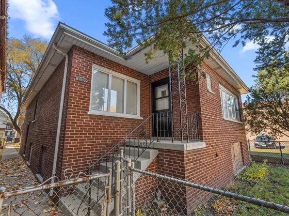 3826 Alder St, East Chicago, IN 46312