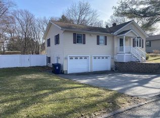 14 Westdale Ave, Wilmington, MA 01887