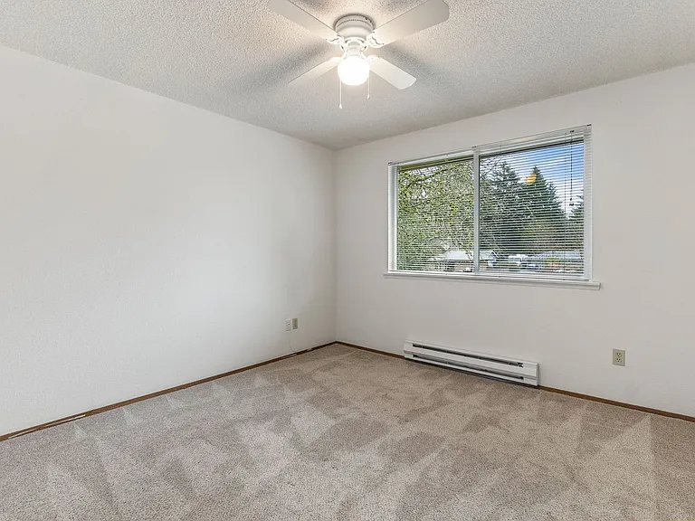 1212 Willow St SE — Photo 7