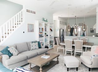 724 Vine St, Saint Joseph, MI 49085