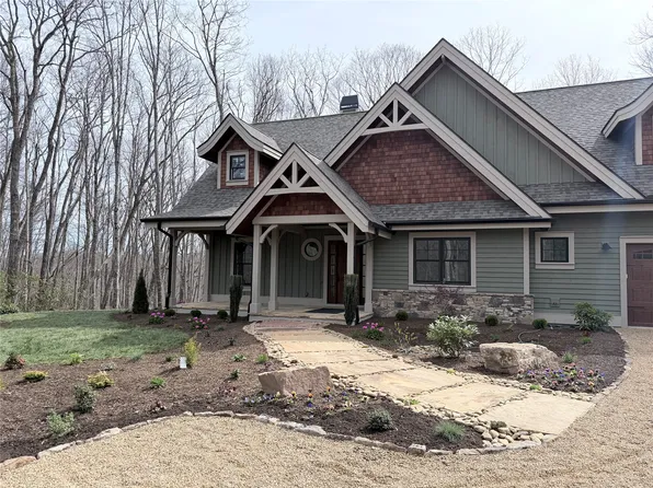 826 New Settlers Way, Glenville, NC 28736