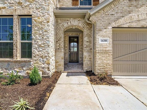 5th image of 16380 Moss Haven Ln