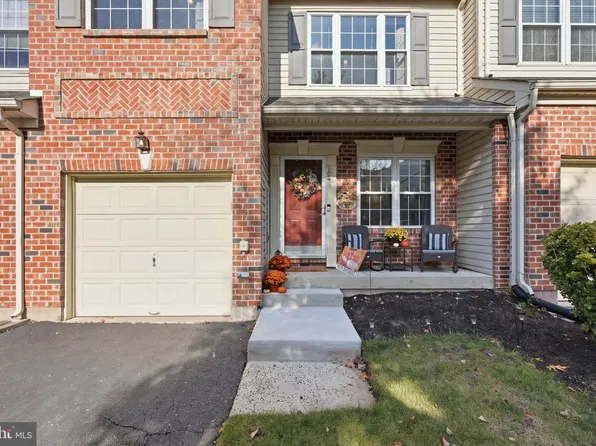 108 Williamsburg Way, Lansdale, PA 19446
