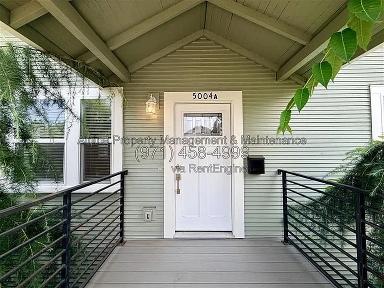 5004 SE 38th Ave #A — Photo 2