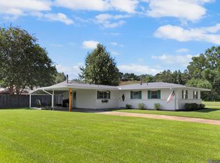 10200 Mimosa Ct, Saint Francisville, LA 70775