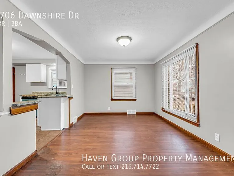 4706 Dawnshire Dr — Photo 6