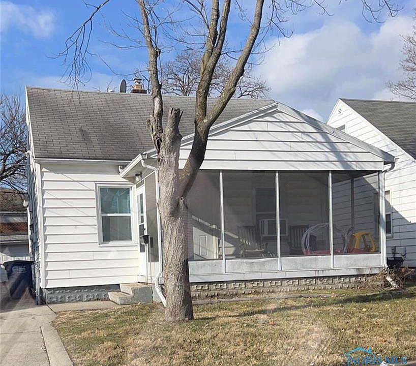 1st image of 406 Bender Dr