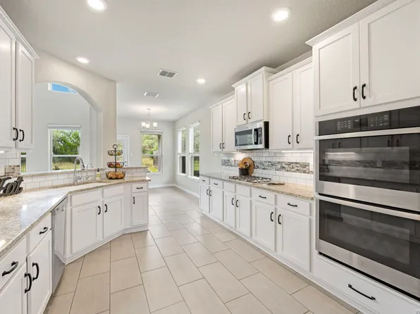 3254 Blenheim Park, Bulverde, TX 78163