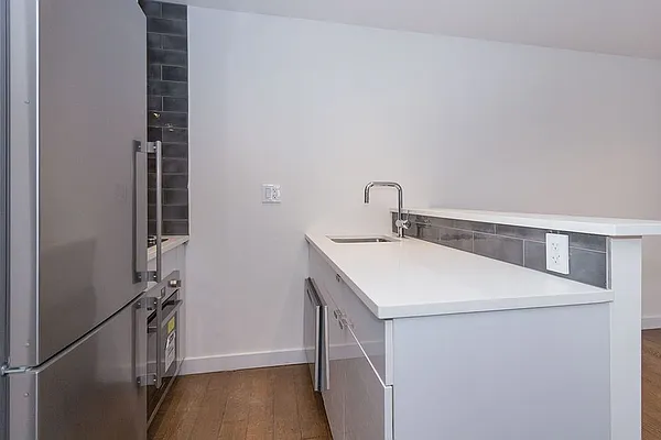 Rented by FirstService Realty (legacy) | media 17