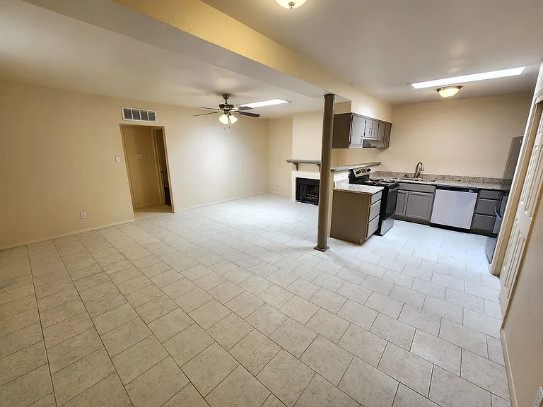 1217 La Fonda Dr — Photo 15