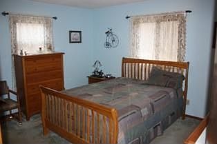 4th image of 4950 170th Ln NE